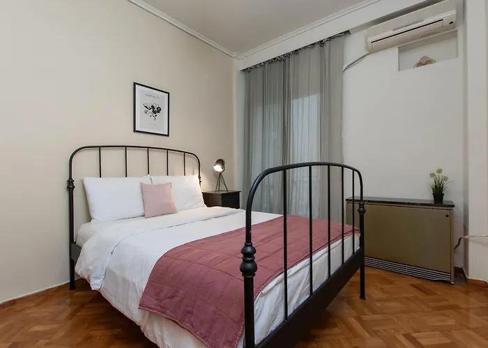 Houseloft Queen Olga Casa