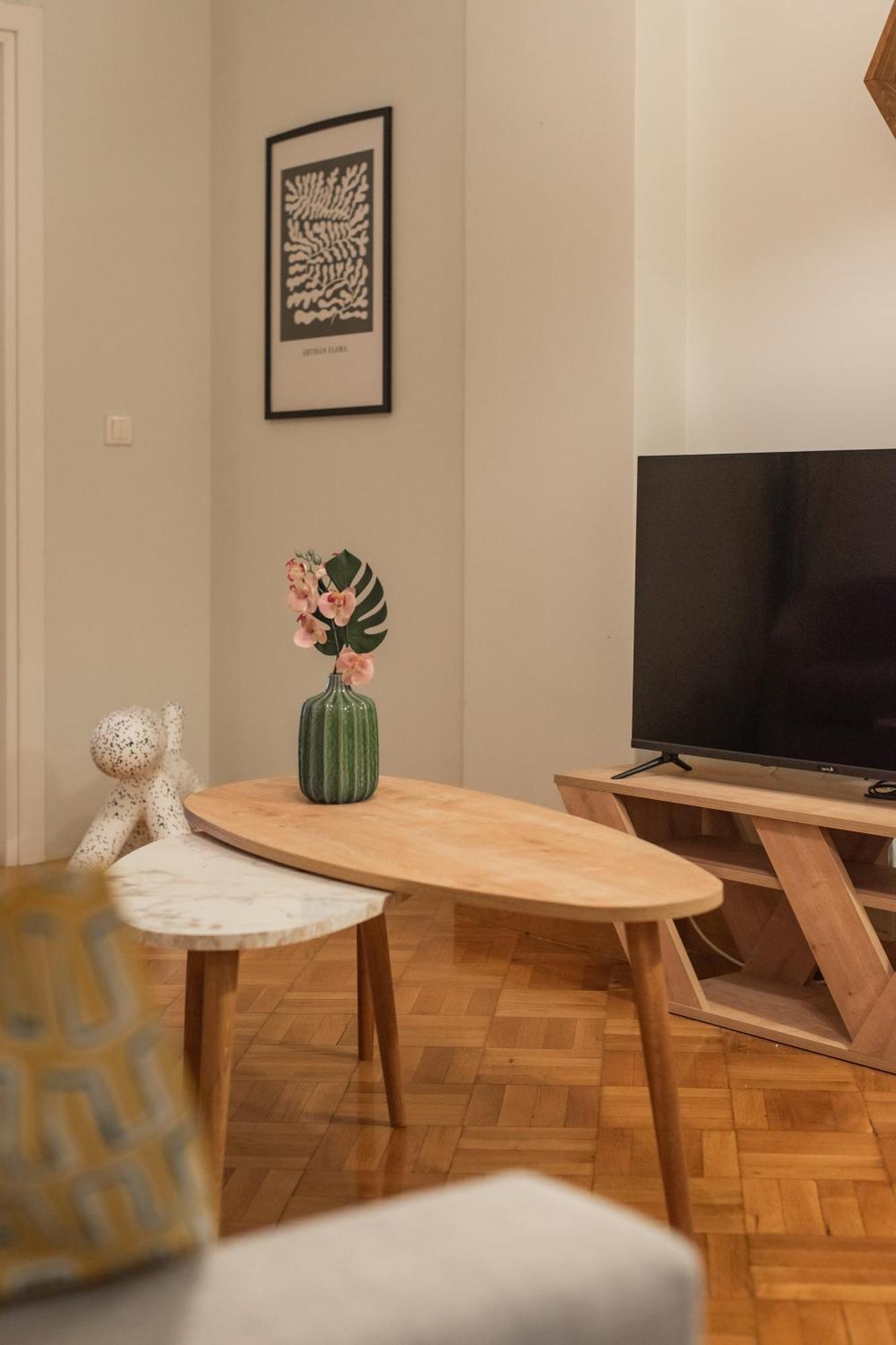 Apartment Houseloft Queen Olga Casa